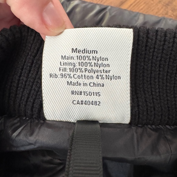 Varley Colwyn Quilted Nylon Gilet Puffer Vest Women's Size M - Picture 9 of 11